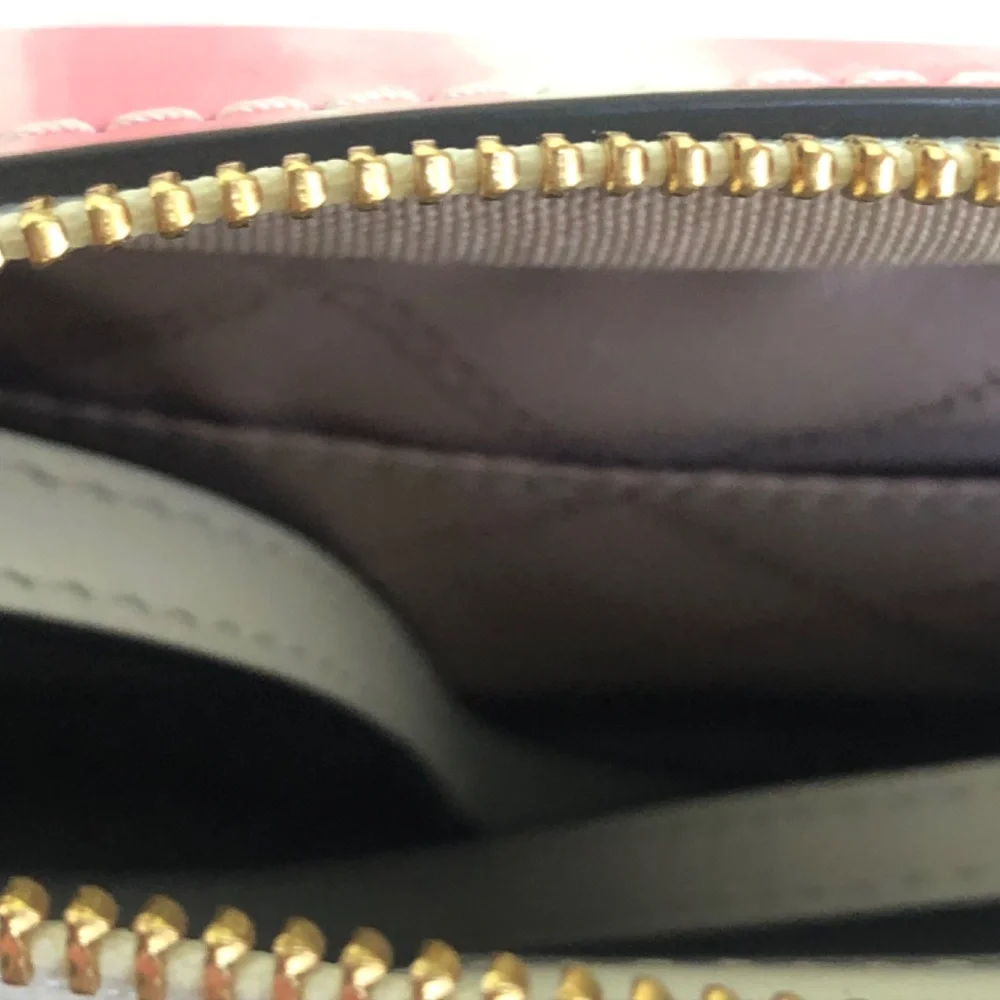 New Michael Kors Shell Pink & White Crossbody Bag w/ Gift - Picture 5 of 13